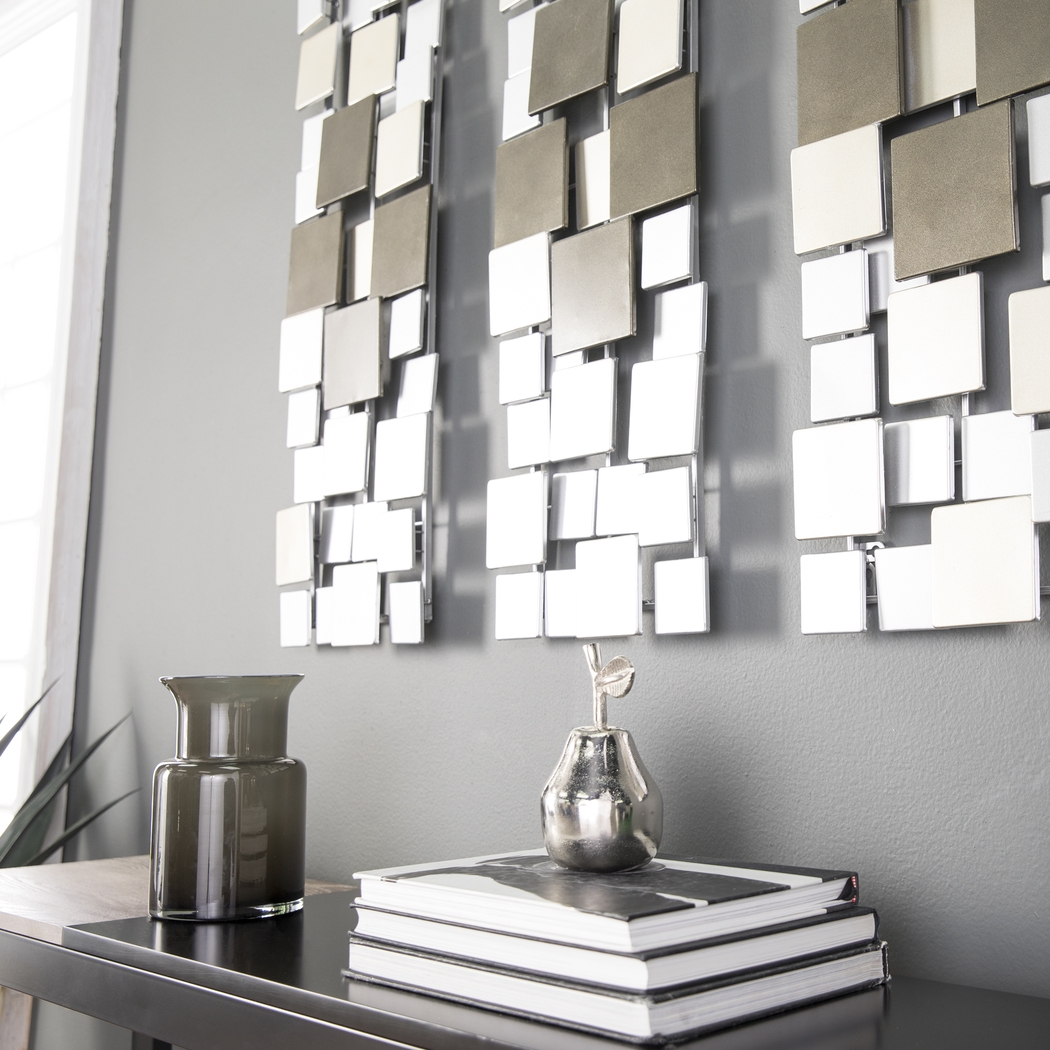 Winedale Gray Wall Decor, Set of 3 - Thumbnail - Image 2