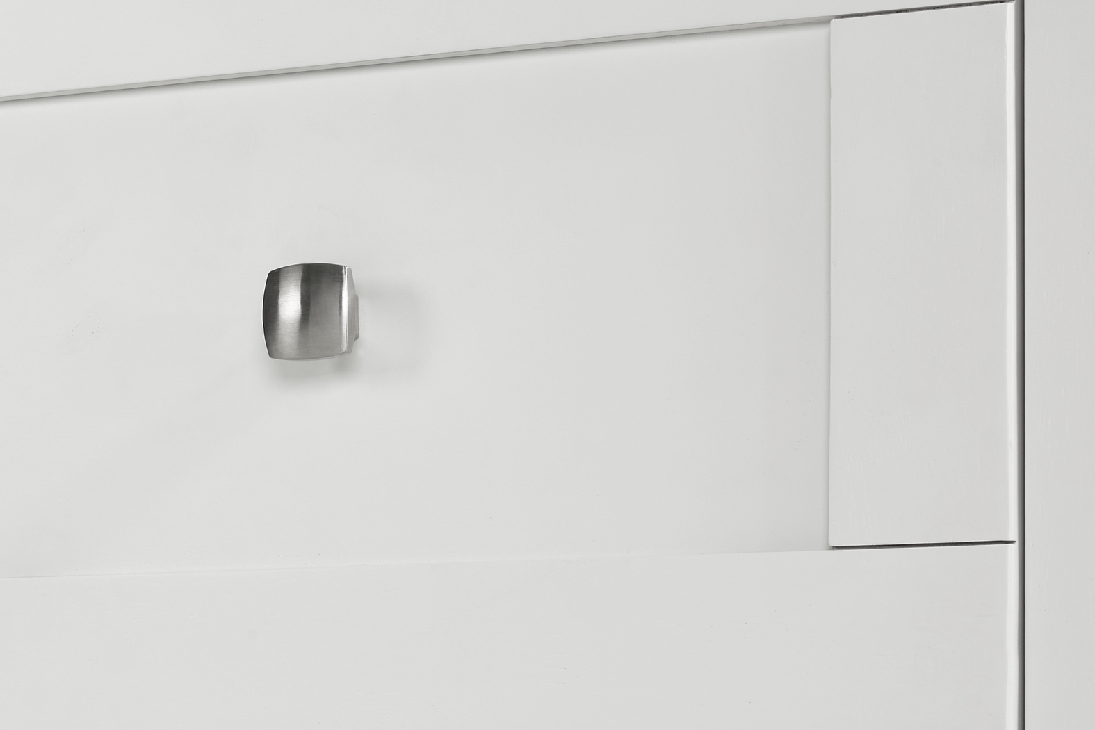 Winslow White Curio - Thumbnail - Image 3