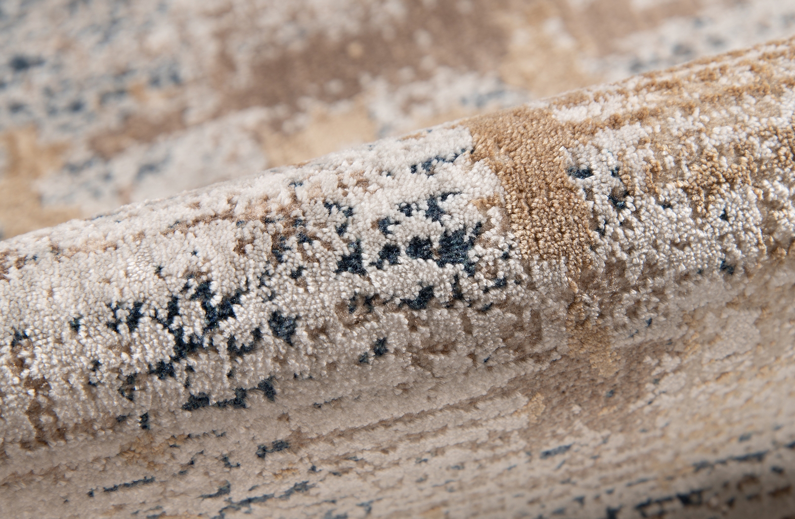 Witnigan Gold 8'6 x 11'6 Rug - Thumbnail - Image 3