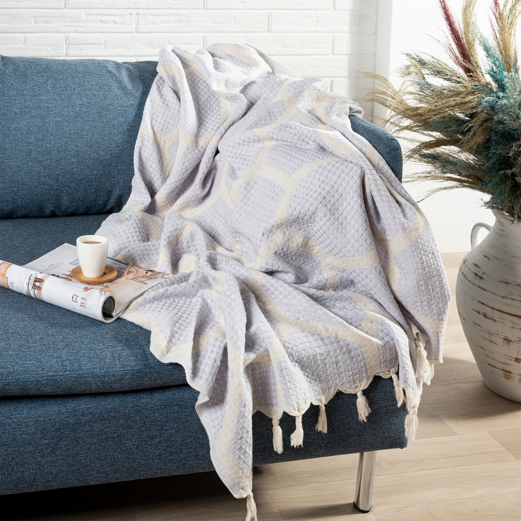 Woodgaler Lilac Throw Blanket - Thumbnail - Image 8