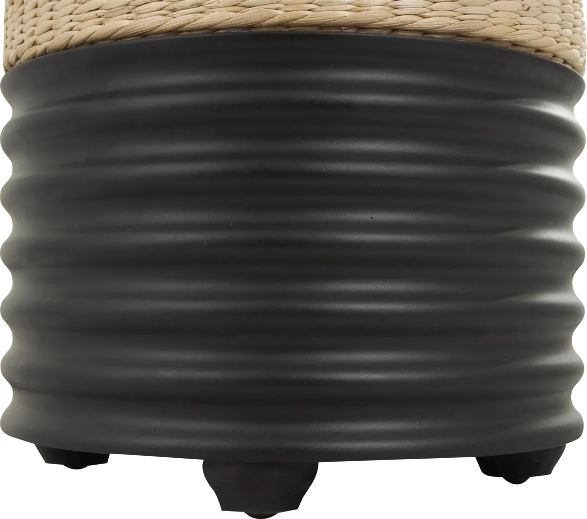 Woodland Black End Table - Thumbnail - Image 4