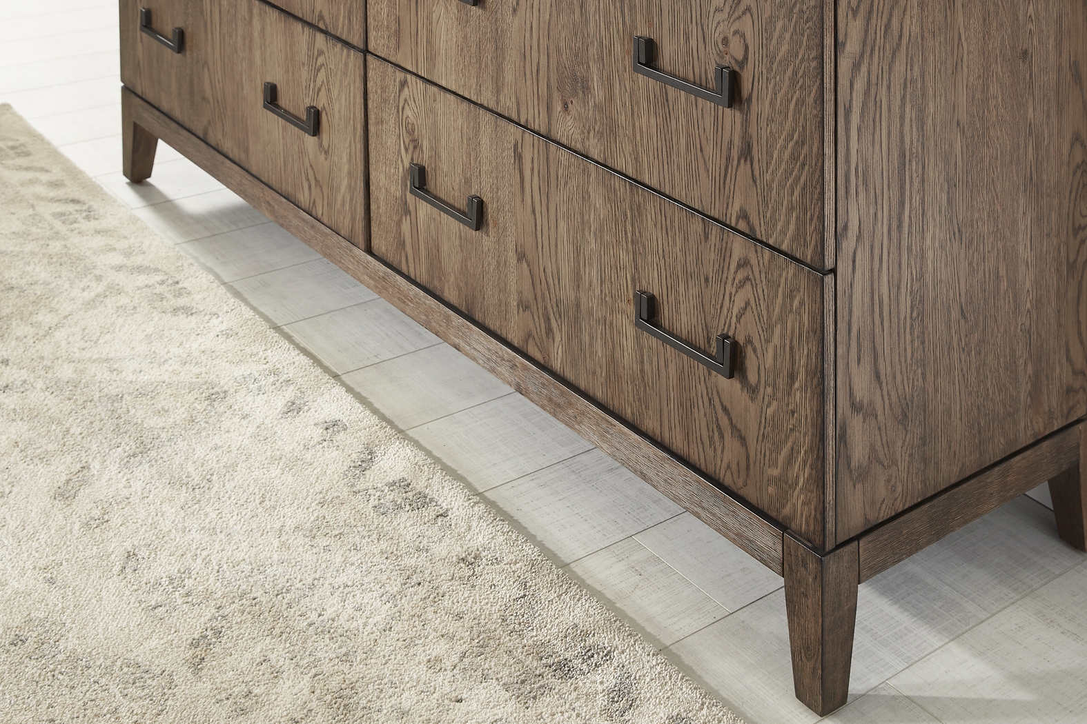 Woodland Park Brown 7 Pc King Bedroom - Thumbnail - Image 5