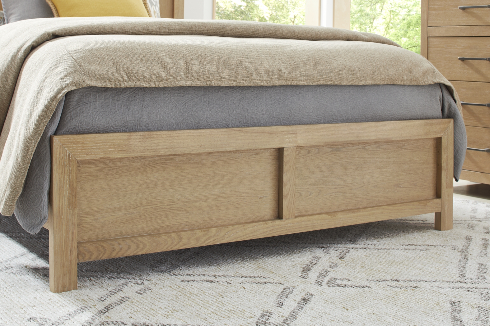 Woodley Natural 5 Pc Queen Panel Bedroom - Thumbnail - Image 4