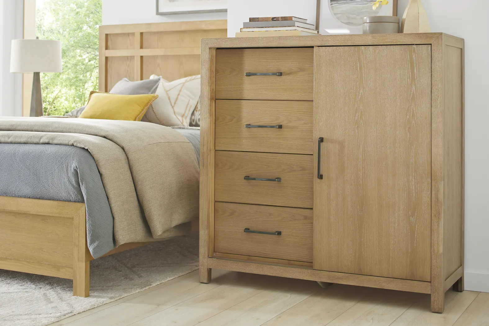 Woodley Natural Gentleman's Chest - Thumbnail - Image 3