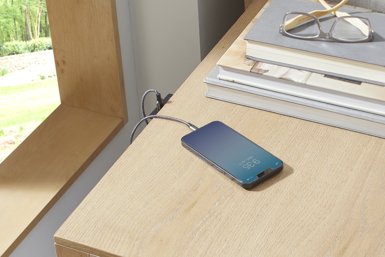 Woodley Natural 7 Pc Queen Panel Bedroom - Thumbnail - Image 12