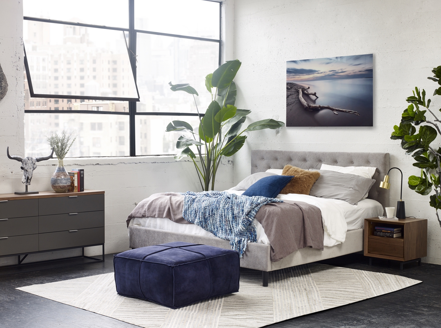 Woodmeere Silver Mirror - Thumbnail - Image 5