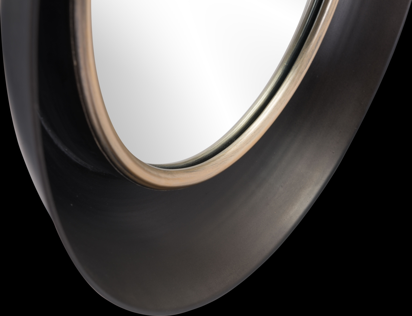 Woodrock Black Mirror - Thumbnail - Image 4