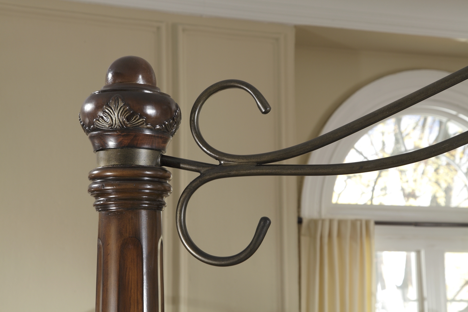 Worthington Canopy 4 Pc King Bed - Thumbnail - Image 2