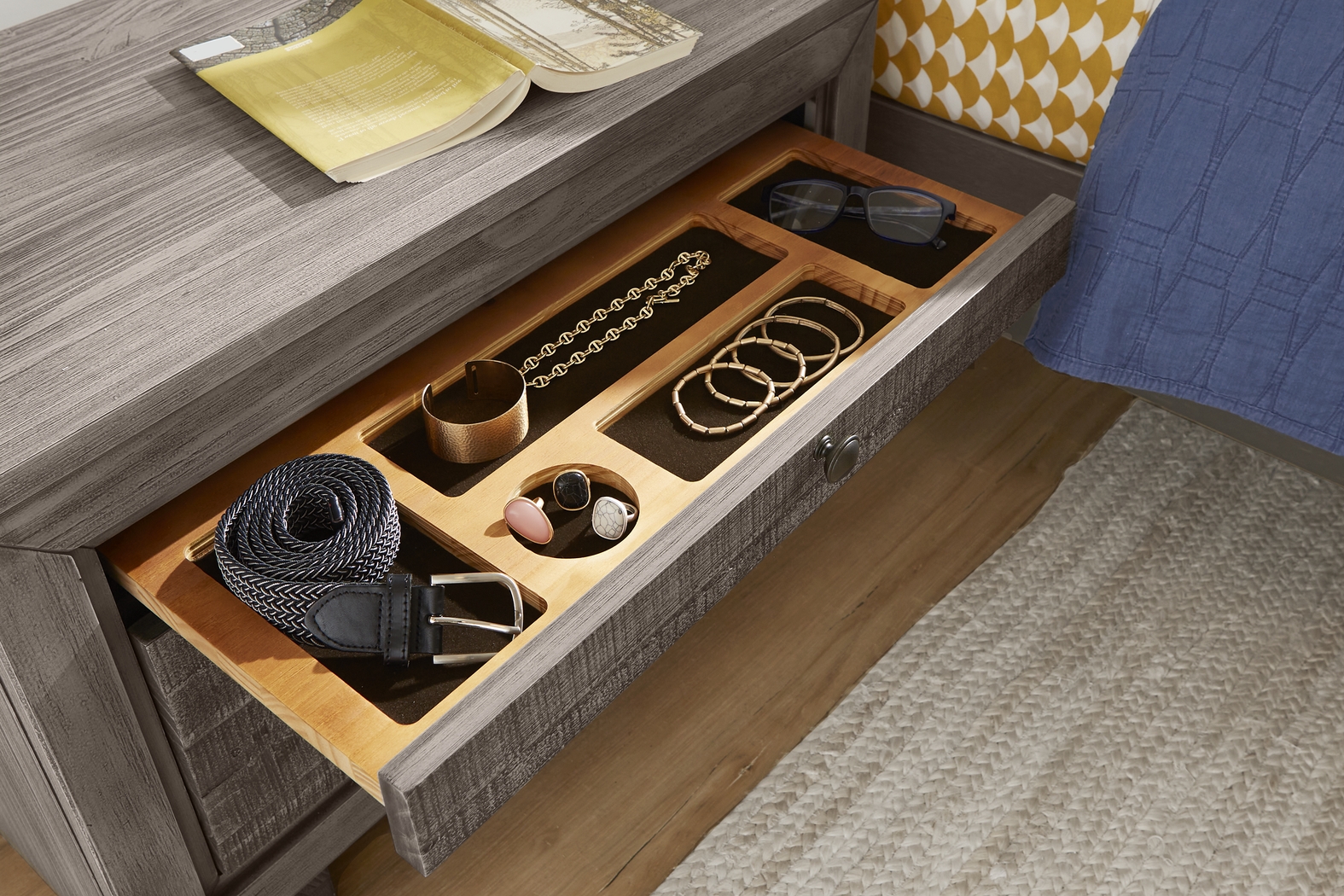 Wyatt Place Gray Nightstand - Thumbnail - Image 3