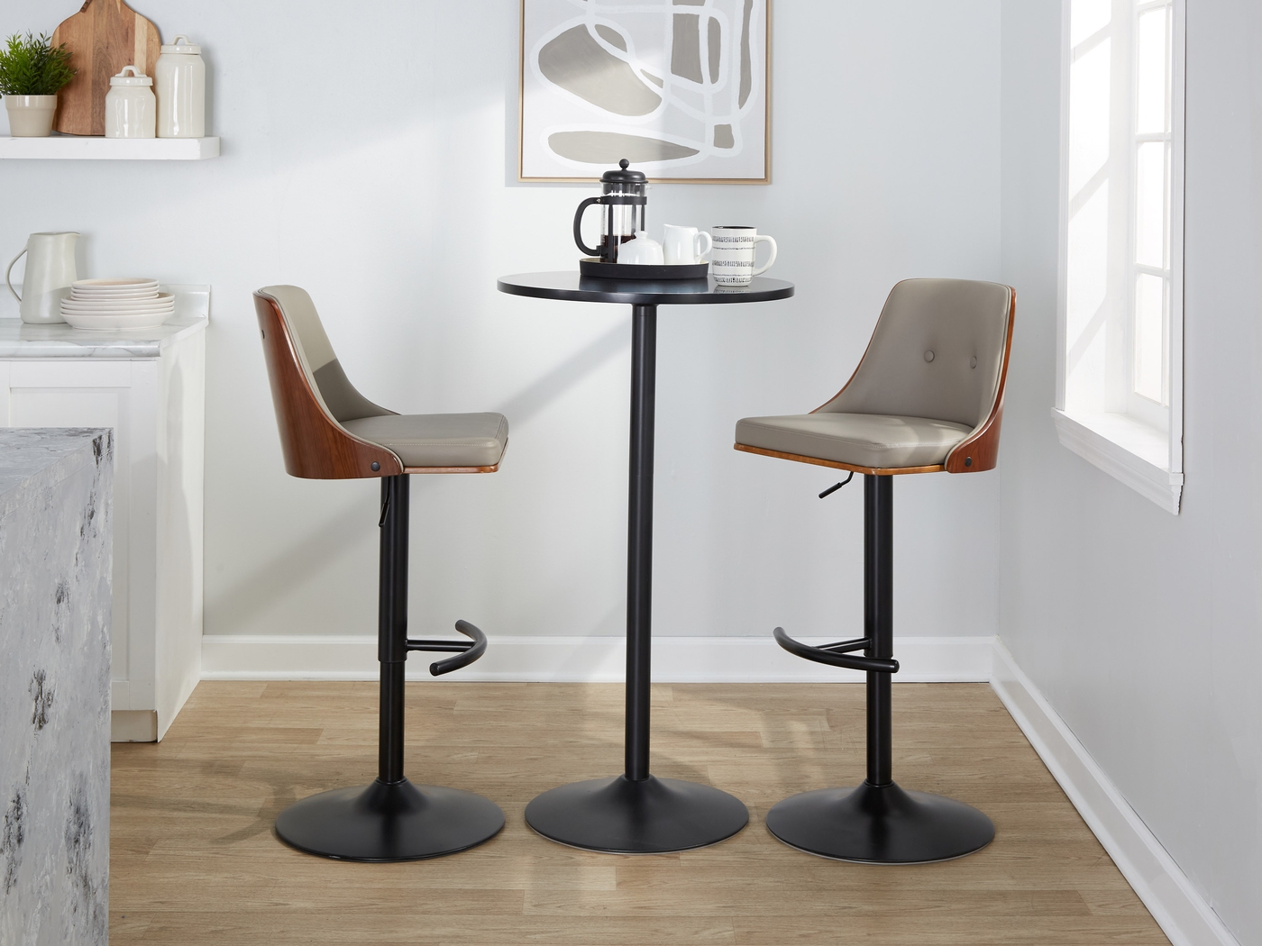 Wyndtop II Light Gray Adjustable Barstool, Set of 2 - Thumbnail - Image 3