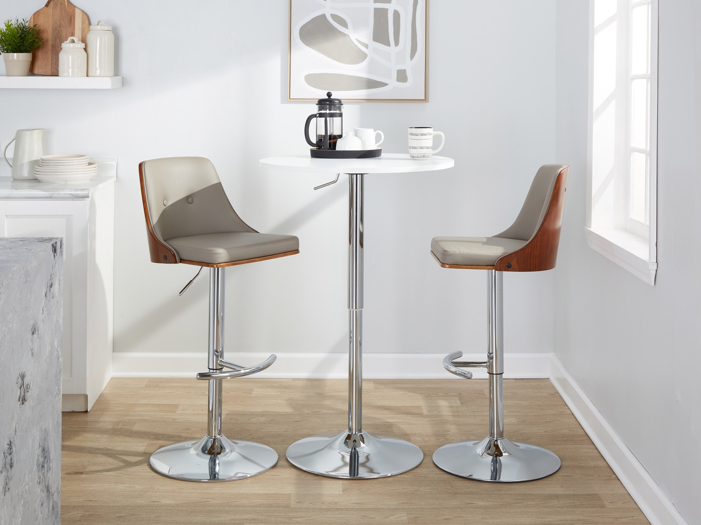 Wyndtop III Light Gray Adjustable Barstool, Set of 2 - Thumbnail - Image 3