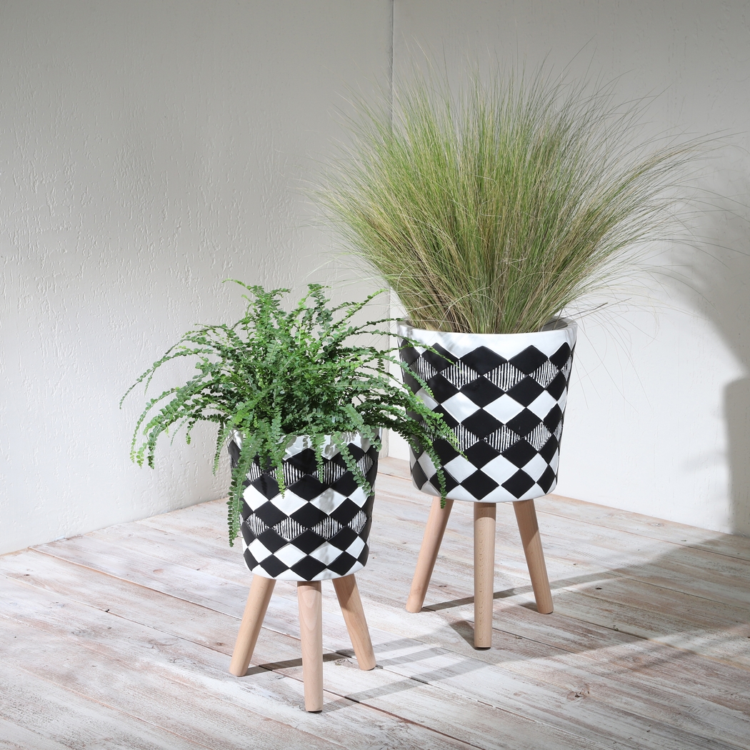 Wynola Black Planter, Set of 2 - Thumbnail - Image 2