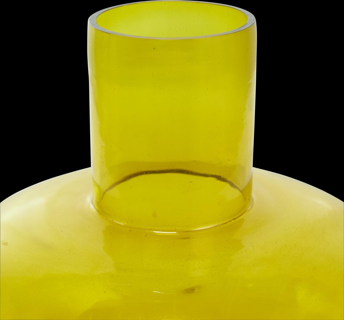 Xaleo Green Vase, Set of 3 - Thumbnail - Image 3