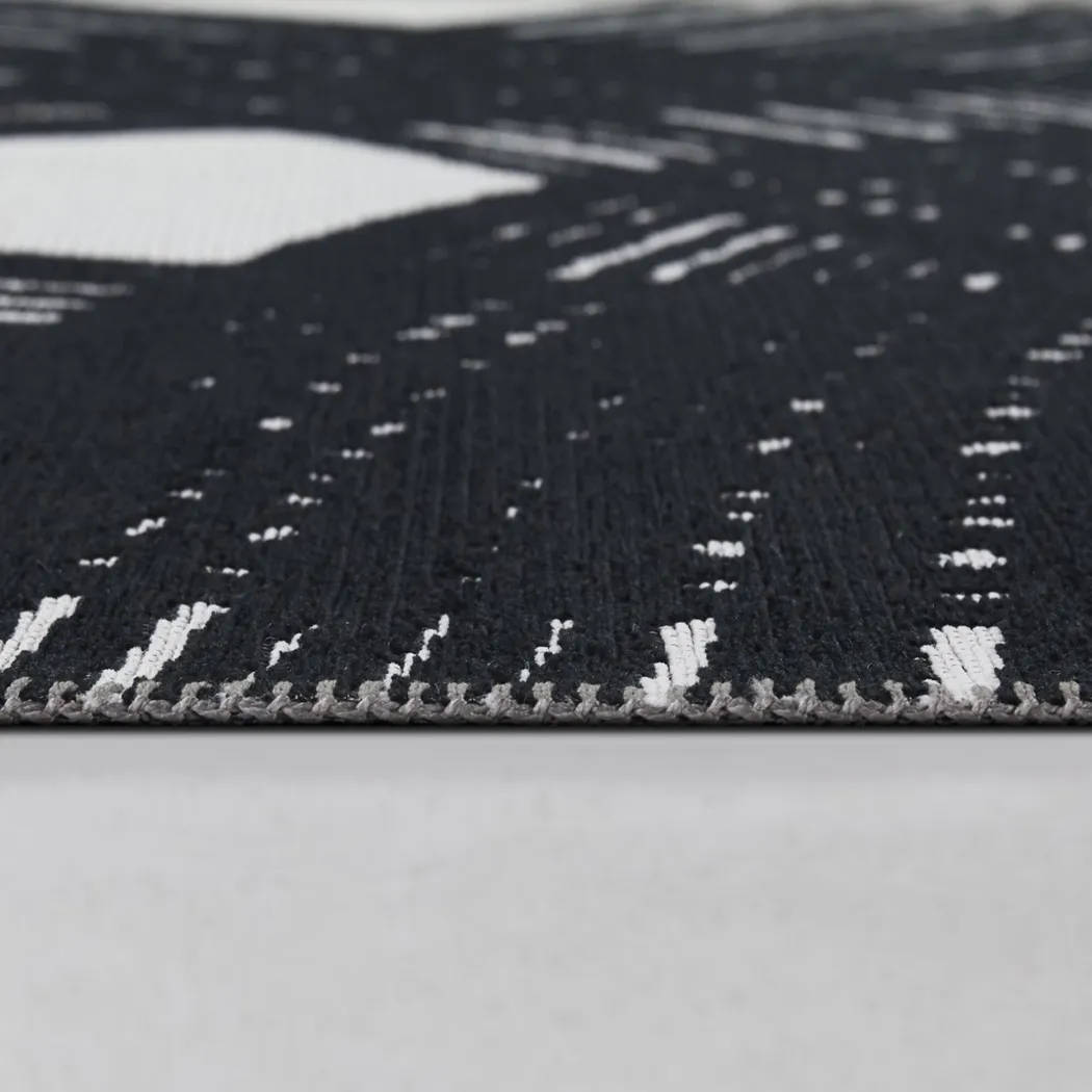 Yanys Black 5'3 x 7' Area Rug - Thumbnail - Image 4