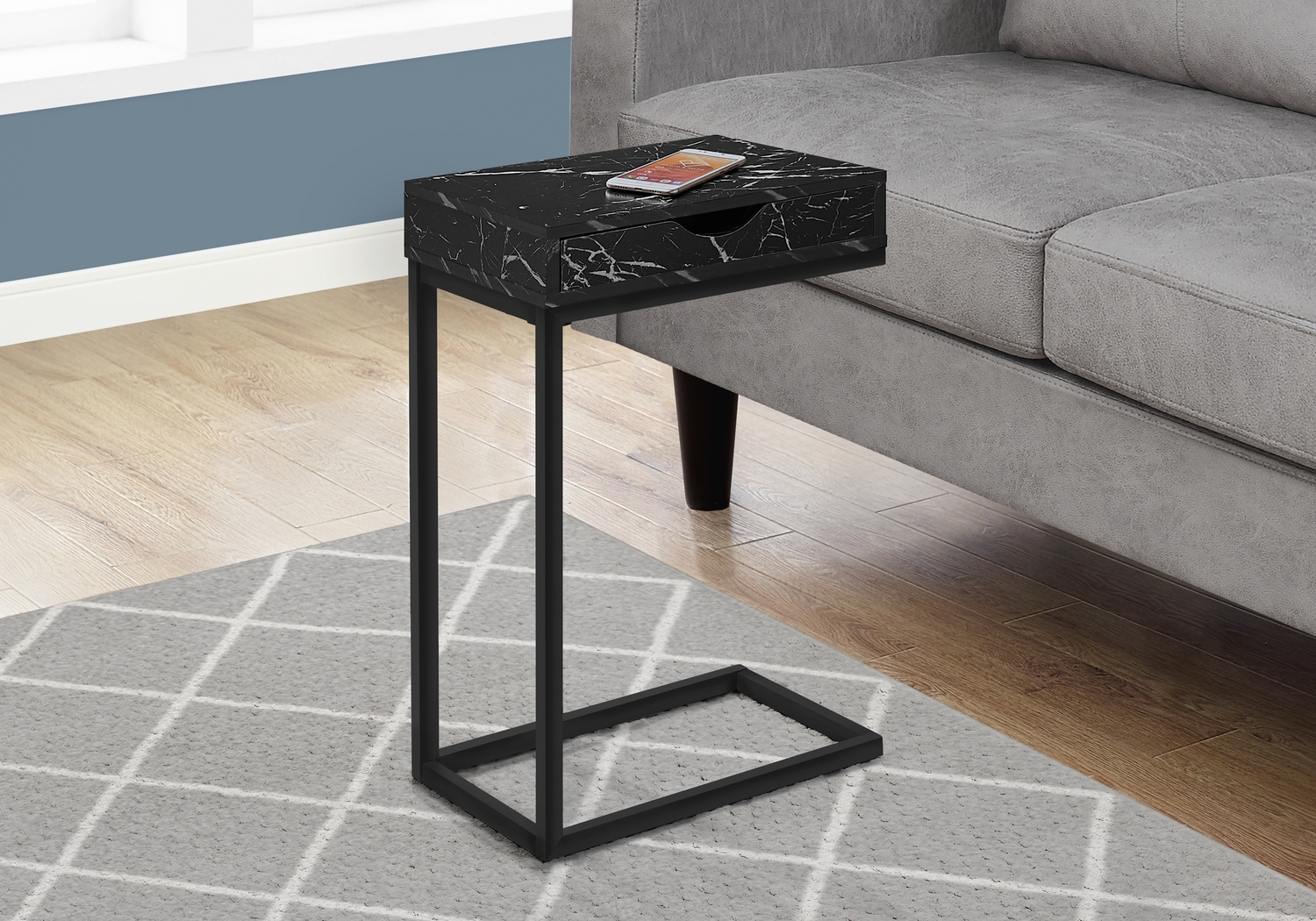 Yeaton Black Side Table - Thumbnail - Image 2