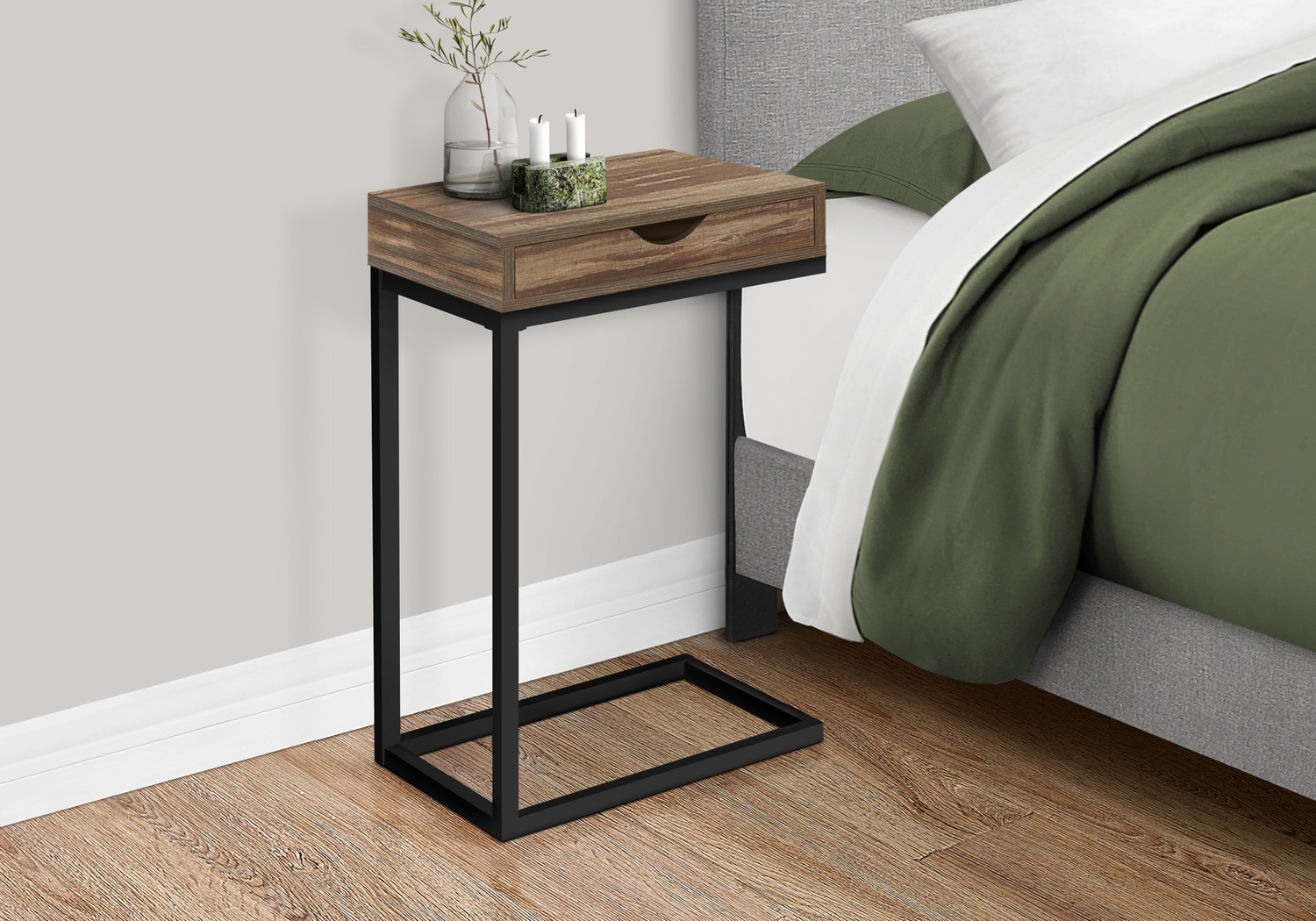 Yeaton Brown Accent Table - Thumbnail - Image 6