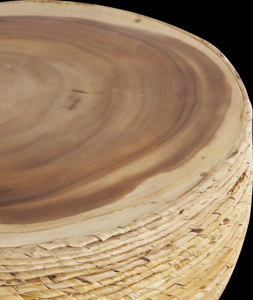 Yerane Brown End Table - Thumbnail - Image 4