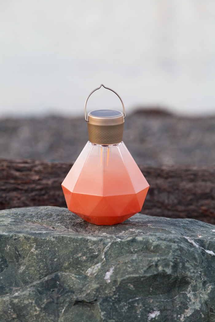 Yeser Cave Outdoor Coral Solar Lantern - Thumbnail - Image 5
