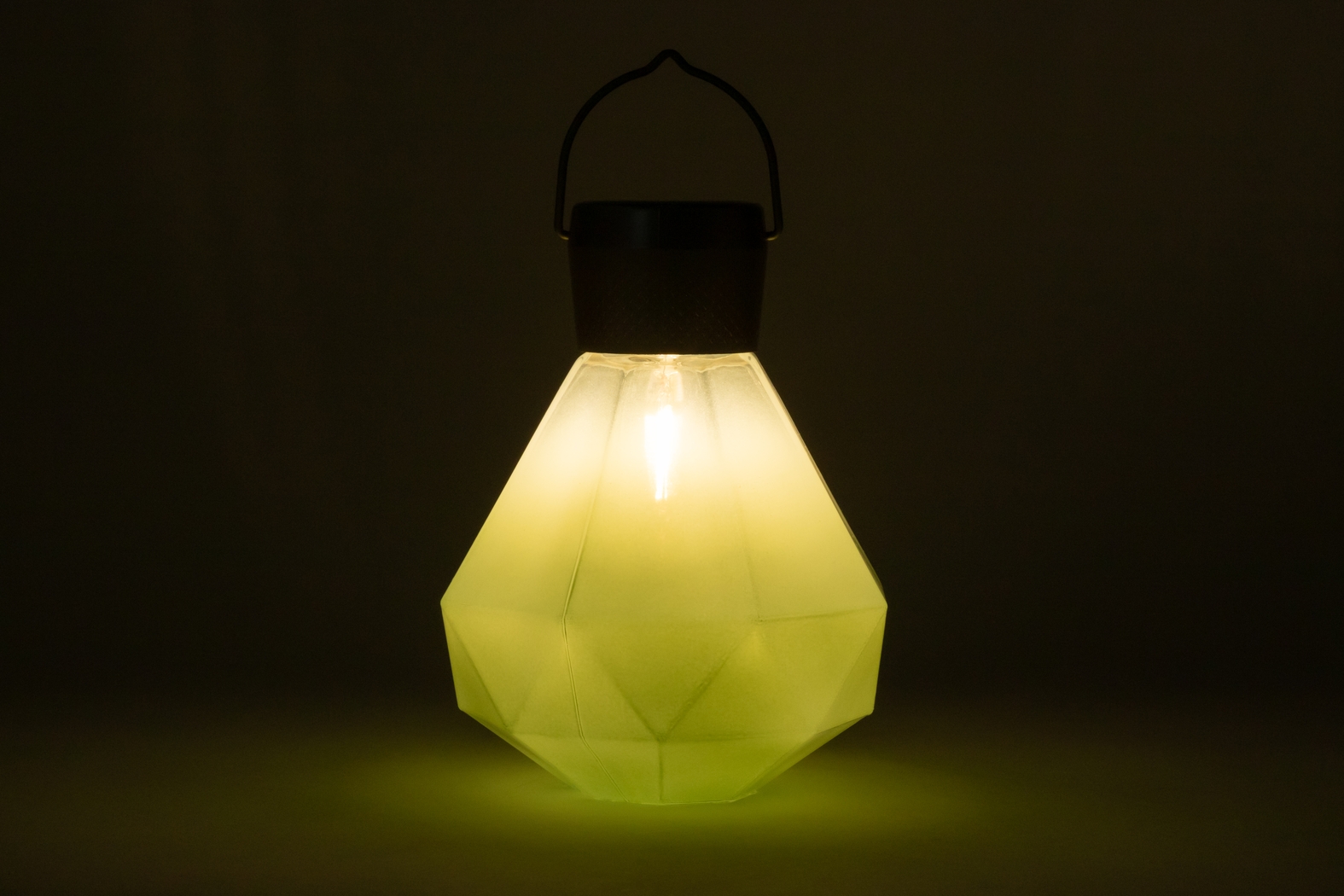 Yeser Cave Outdoor Jade Solar Lantern - Thumbnail - Image 4