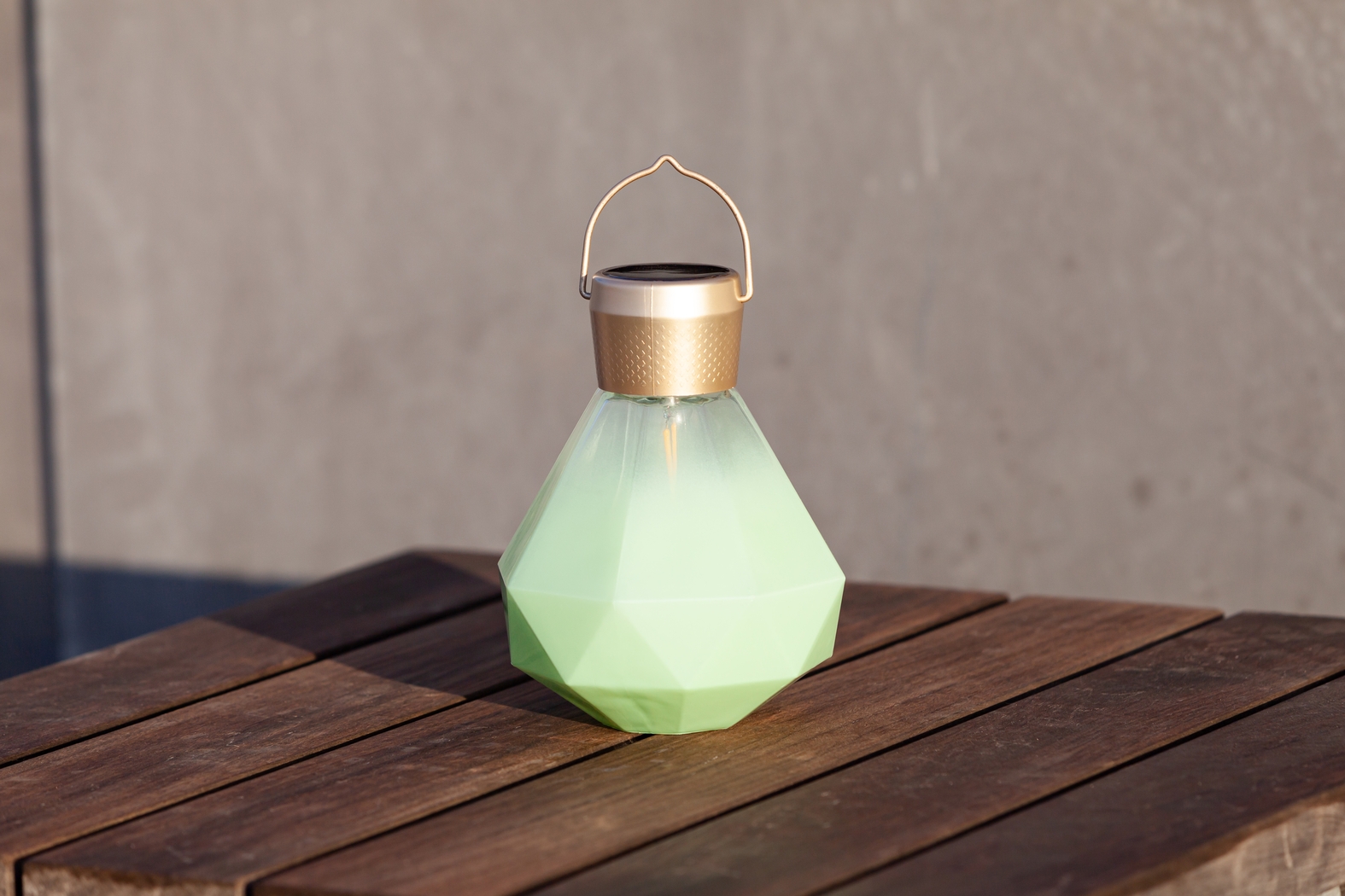 Yeser Cave Outdoor Jade Solar Lantern - Thumbnail - Image 7