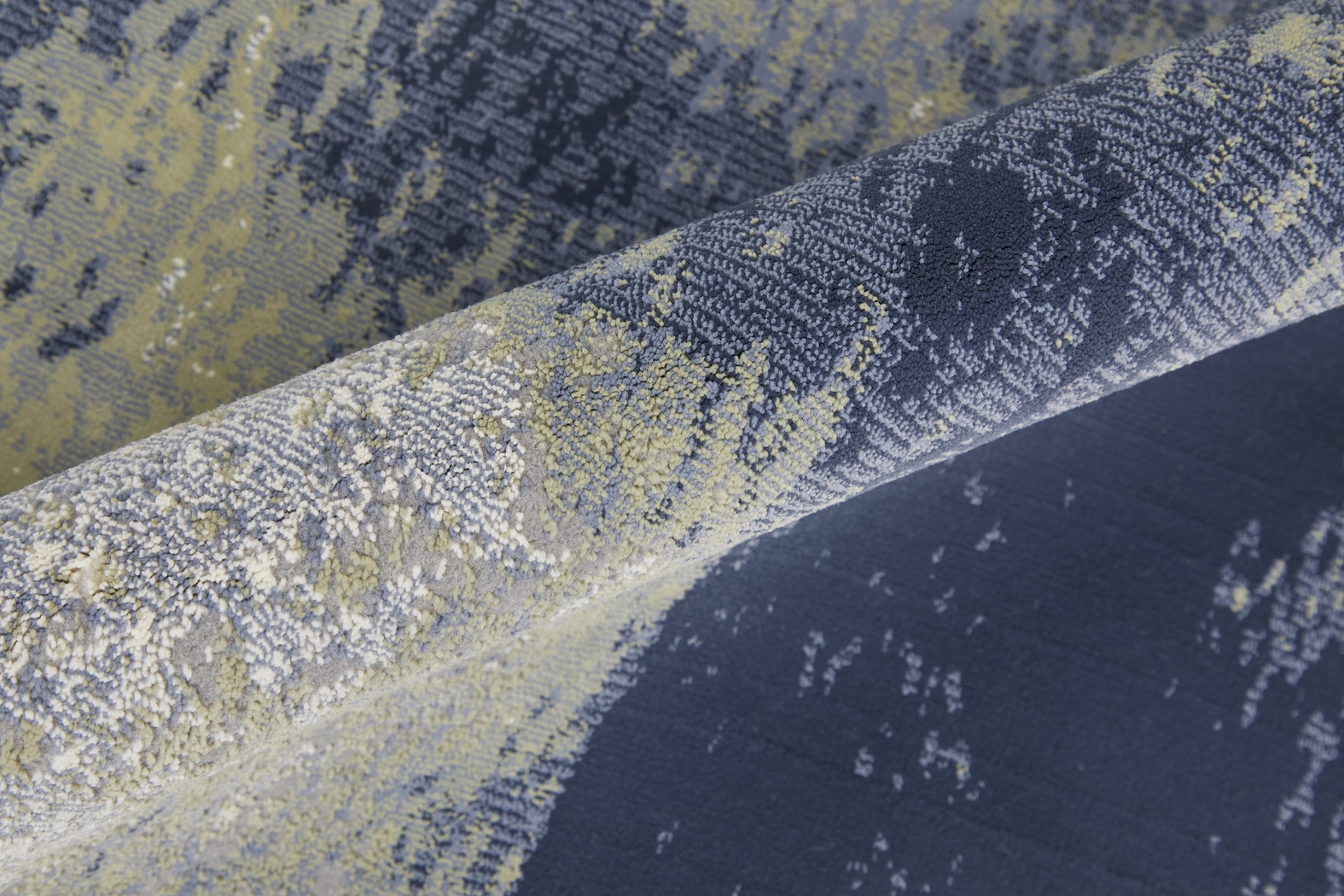 Zain Multi 9' x 12' Rug - Thumbnail - Image 4