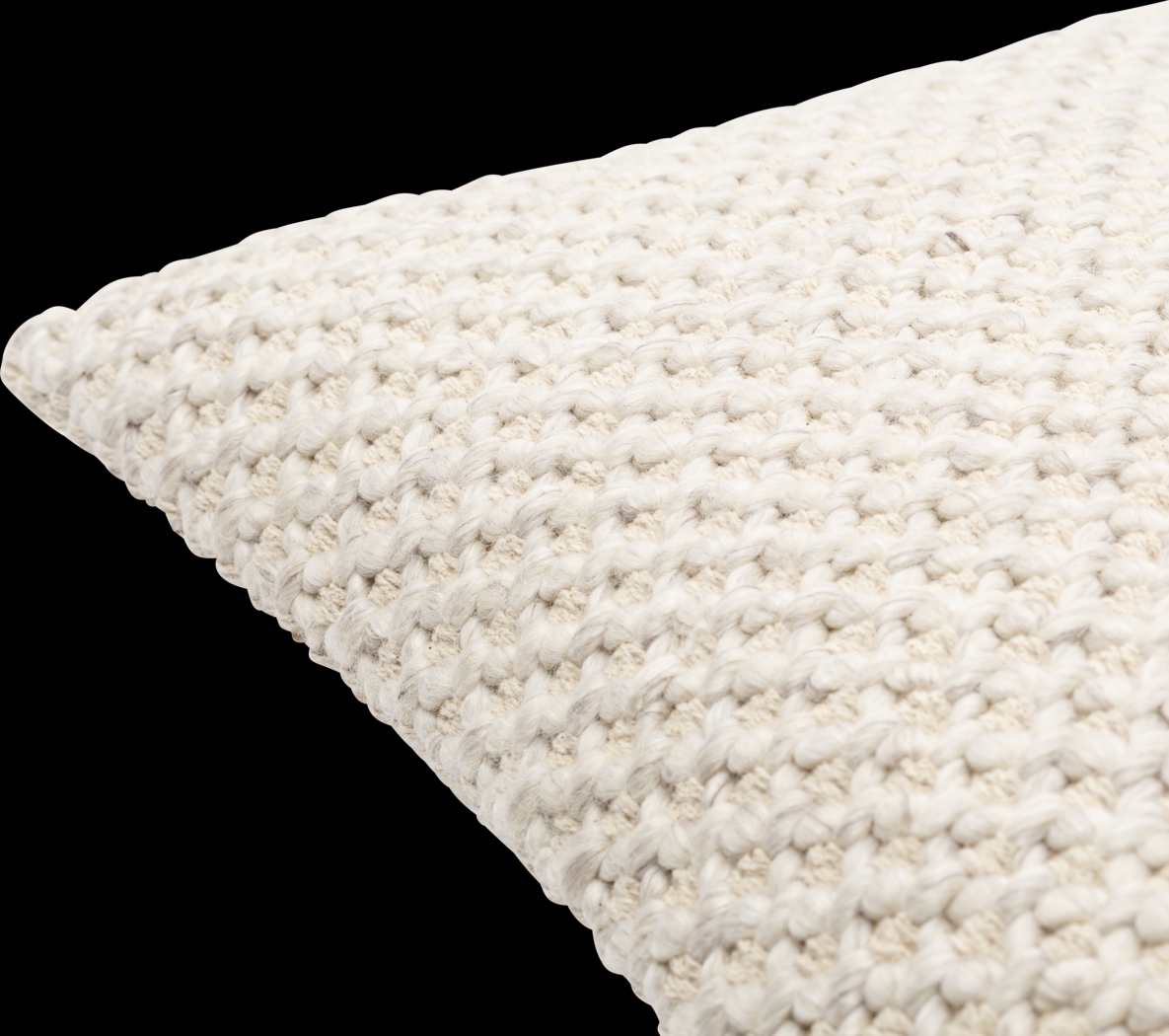 Zakiah Cream Accent Pillow - Thumbnail - Image 4