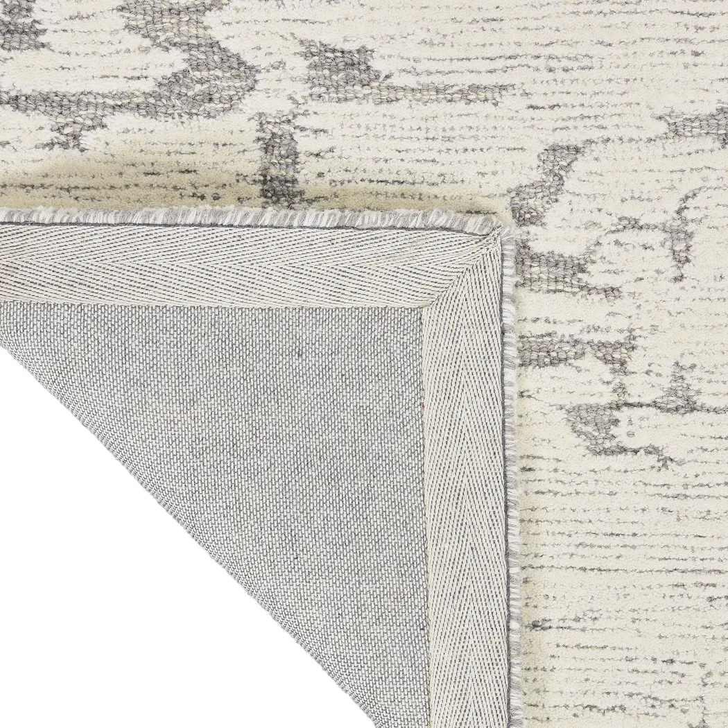 Zakir Gray 5'3 x 7'3 Rug - Thumbnail - Image 4