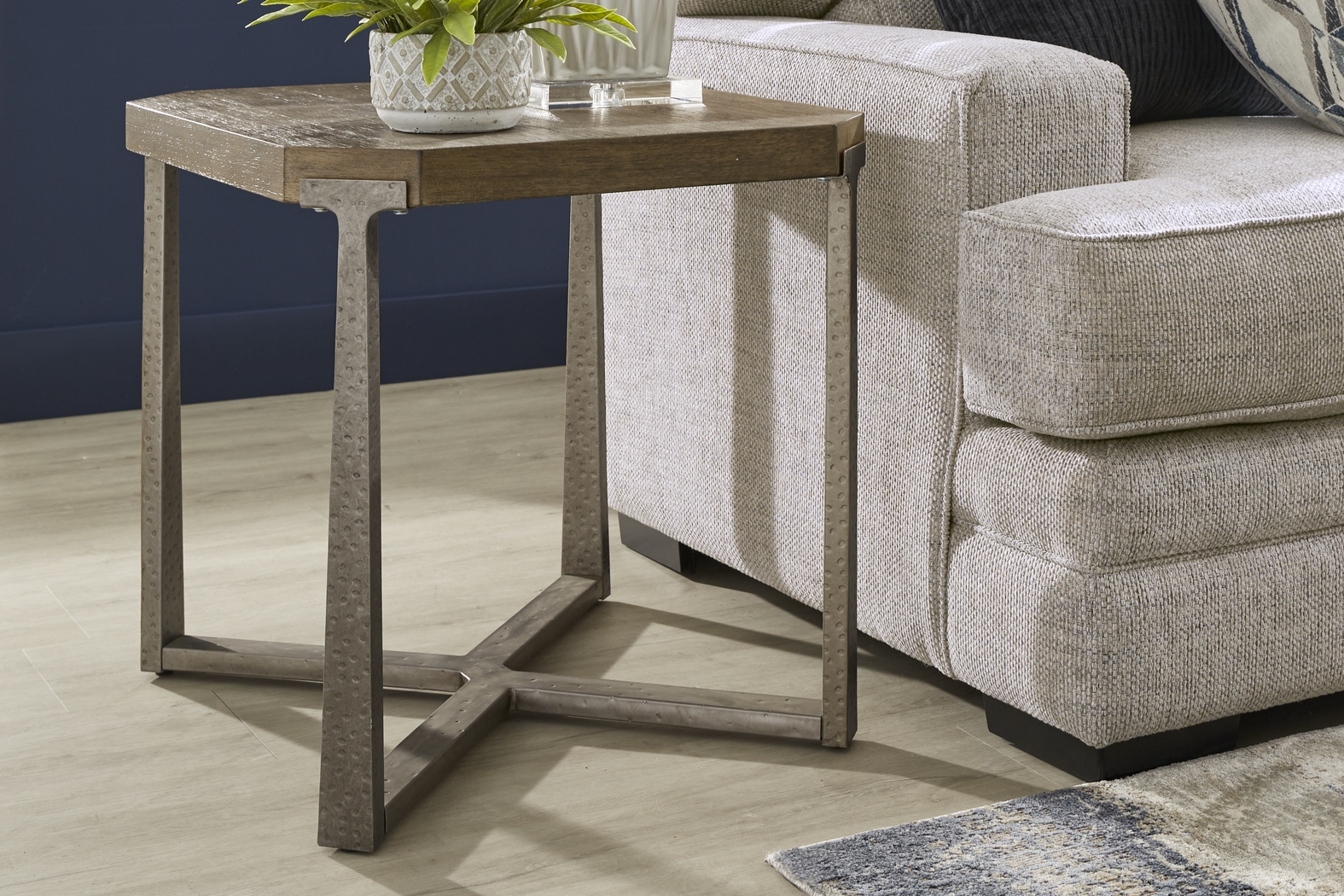 Dumont Place Light Gray 7 Pc Living Room - Thumbnail - Image 8