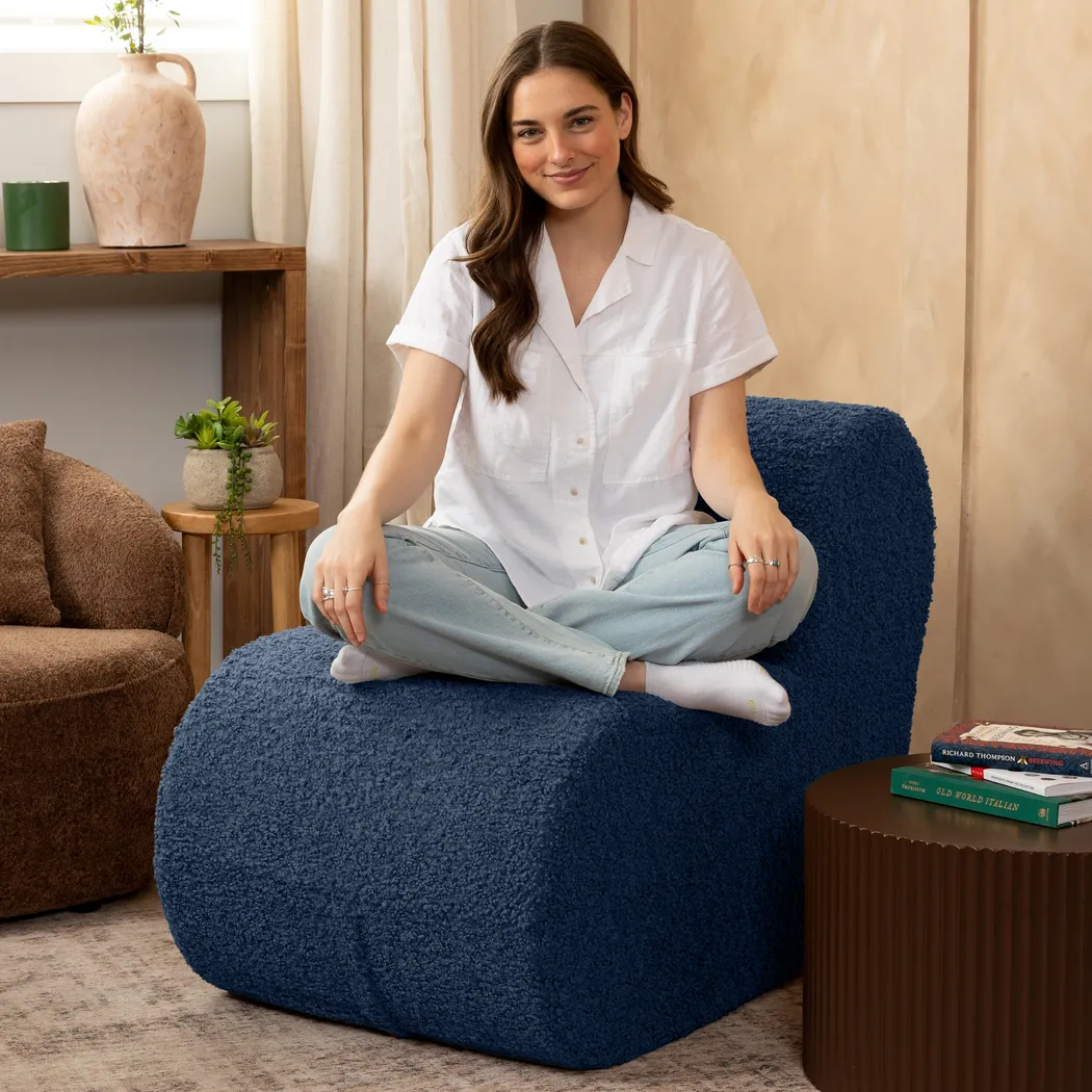 Zinei Indigo Accent Chair - Thumbnail - Image 3