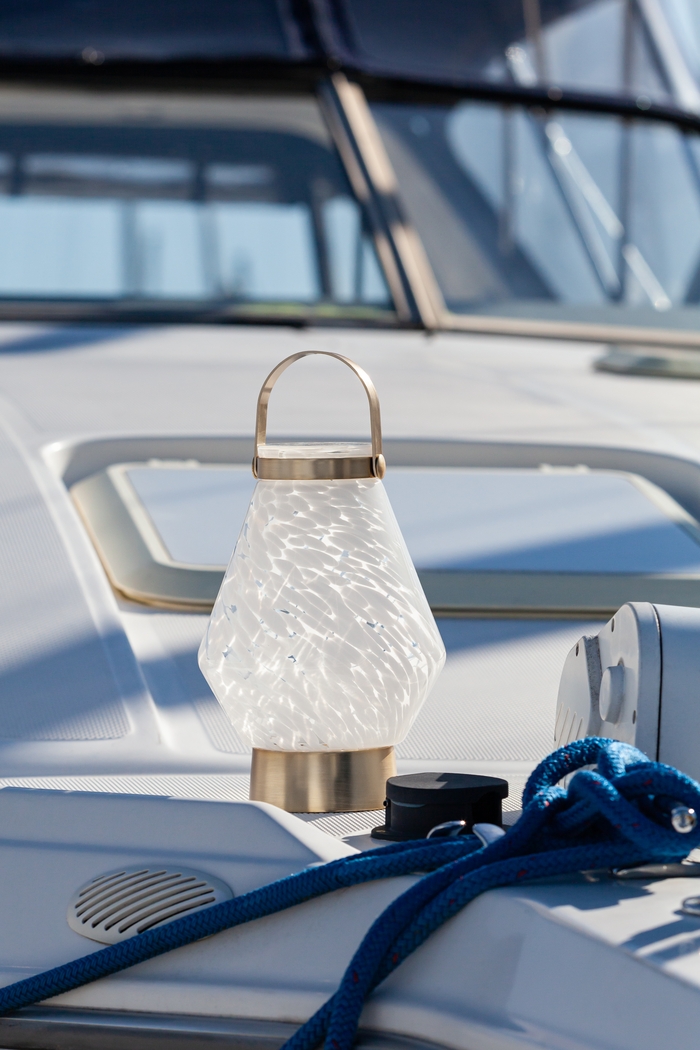 Zipton Isle Indoor/Outdoor White Rechargeable Lantern - Thumbnail - Image 8