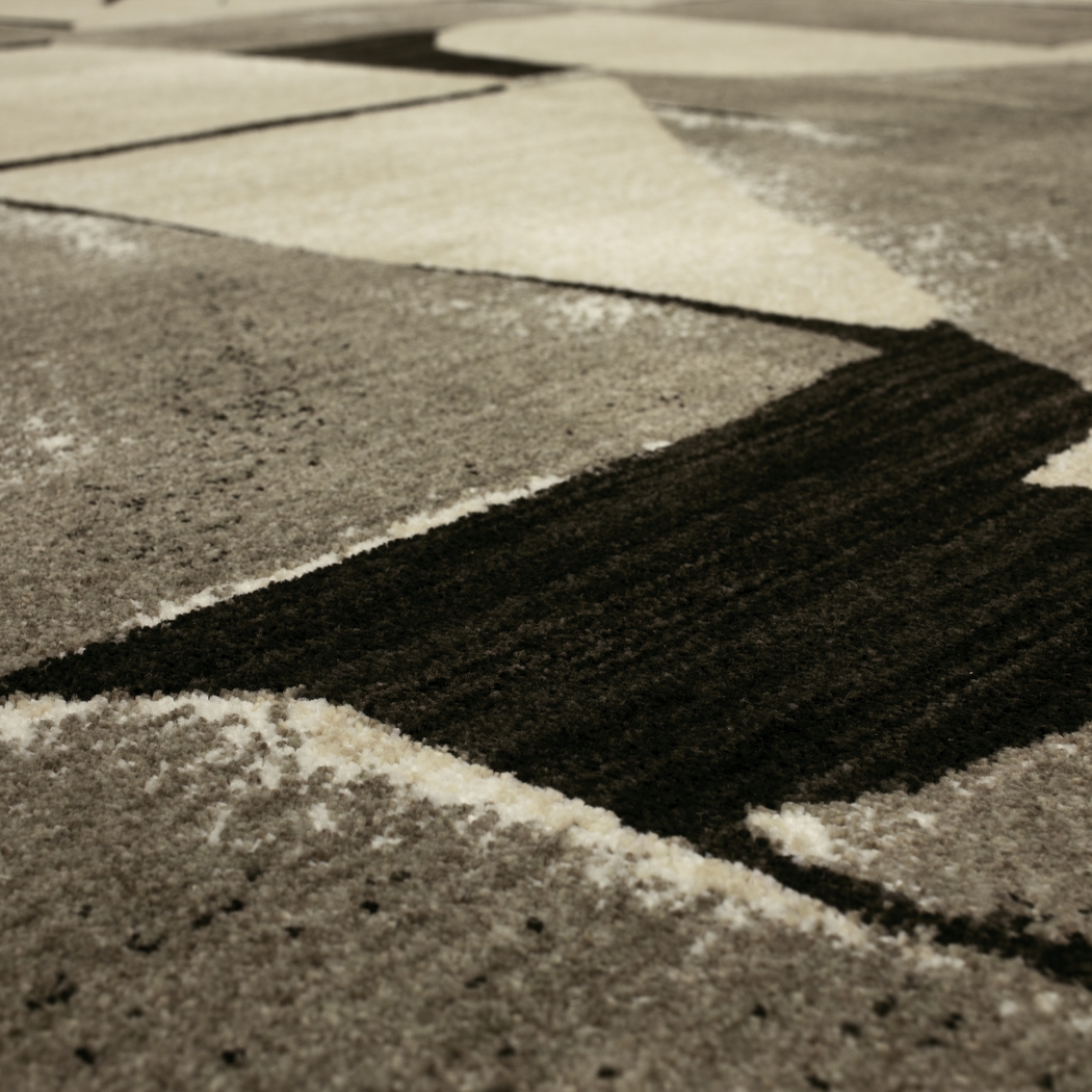 Stacy Garcia Zuhu Gray 5'3 x 7'10 Rug - Thumbnail - Image 7