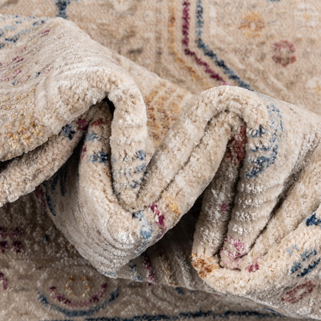 Zulfa Ivory 5'3 x 7'10 Rug - Thumbnail - Image 8