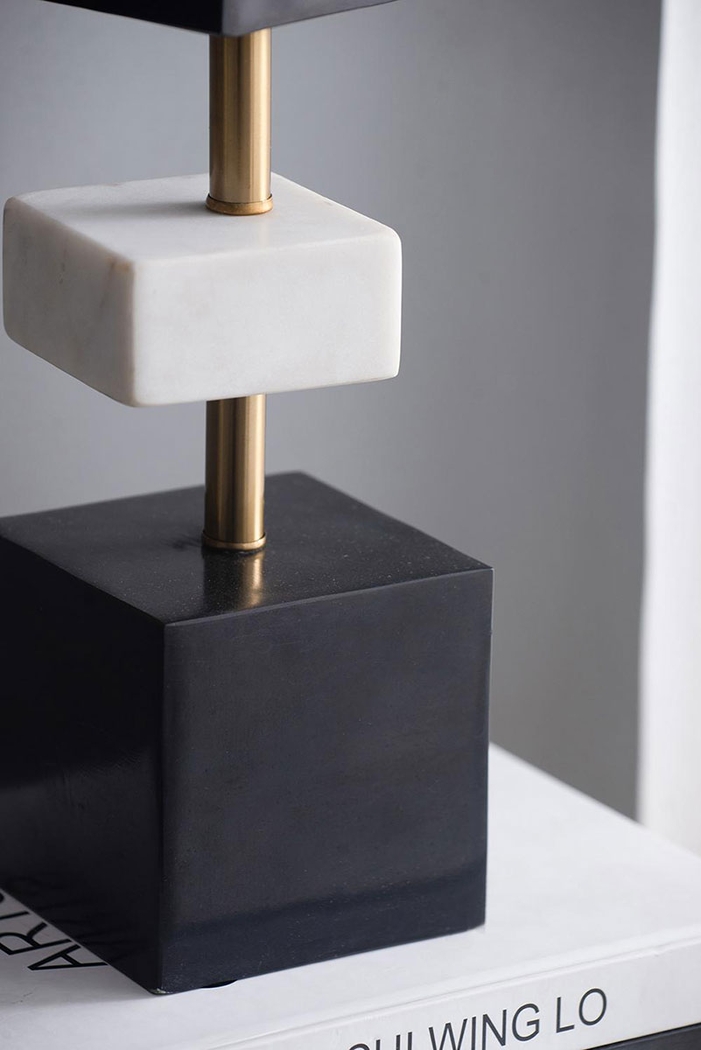 Zurraquin Avenue Black Lamp - Thumbnail - Image 10