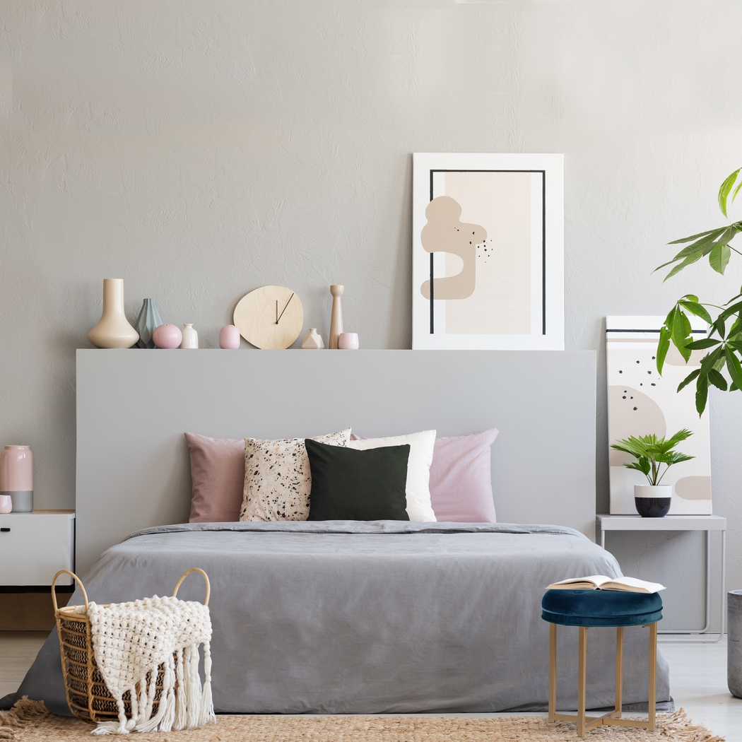 Zygmont Blue Vanity Stool - Thumbnail - Image 5