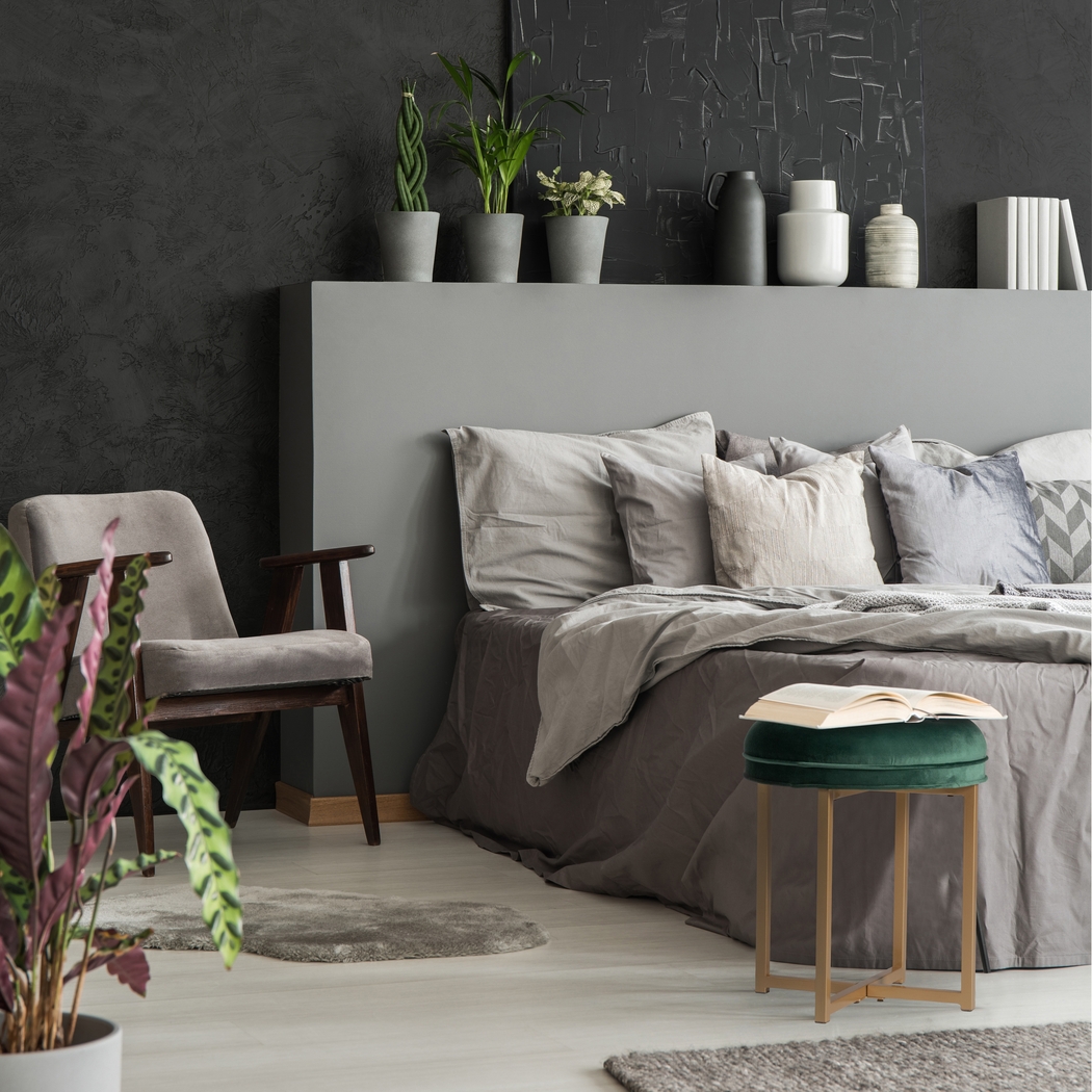 Zygmont Green Vanity Stool - Thumbnail - Image 3