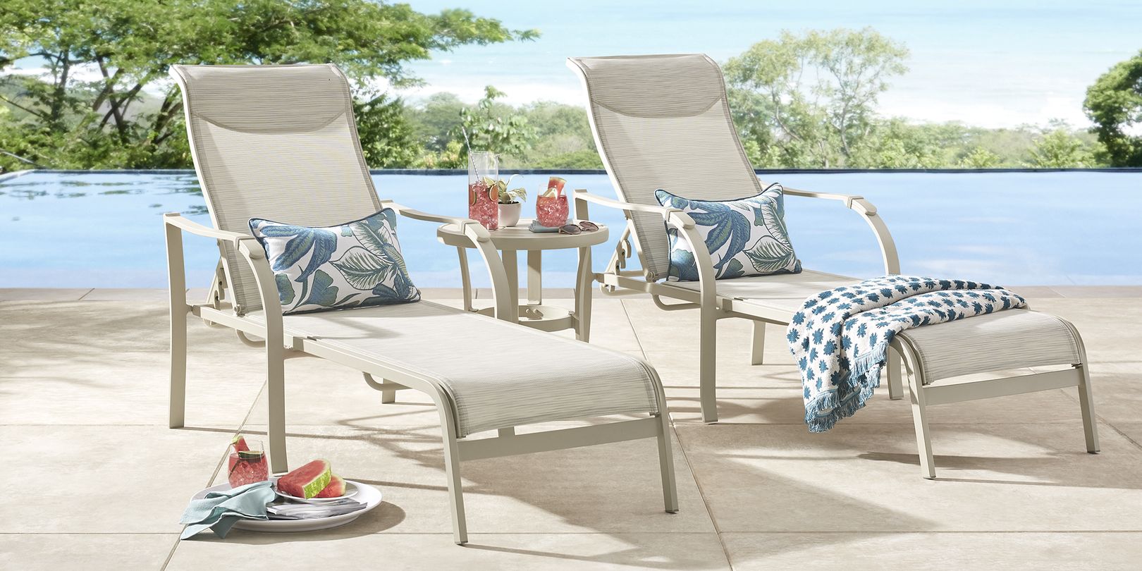 Slingback chair online patio